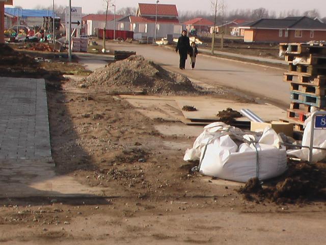 14-03-2004 14-22-44.JPG